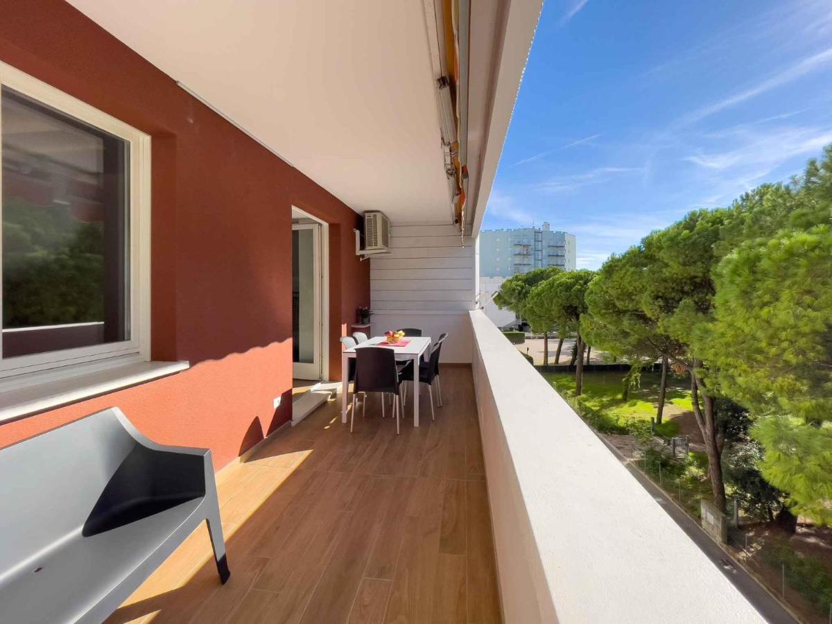 Apartment In Lignano Sabbiadoro 21783 Luaran gambar